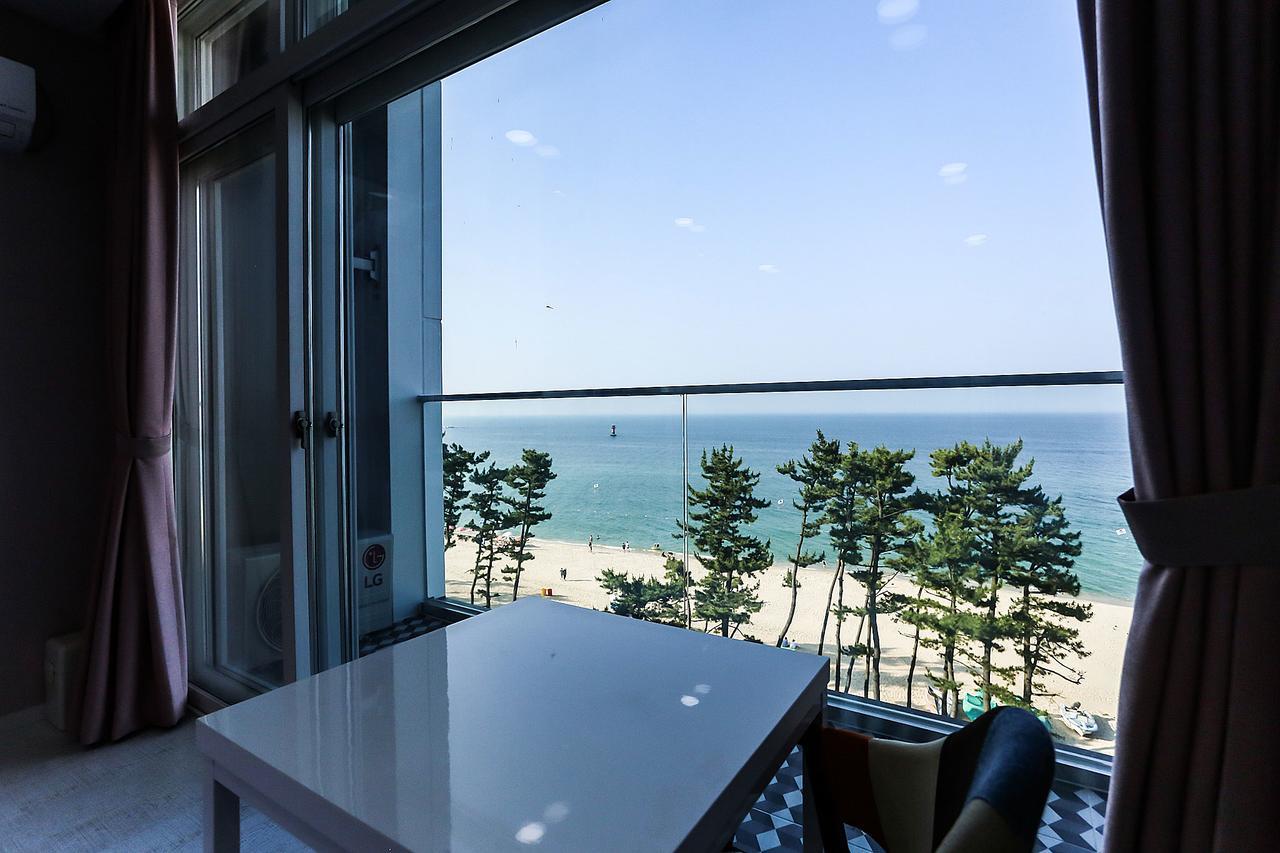 Hotel Cube Gangneung Quarto foto